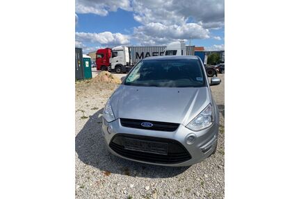 Ford S-Max Gebrauchtwagen