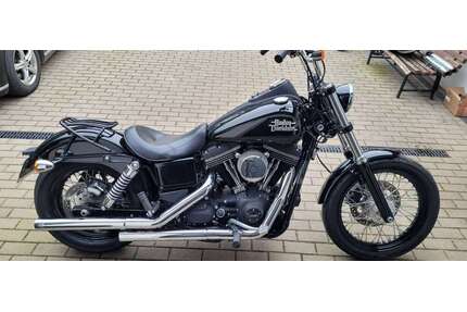 Harley Davidson Dyna Street Bob Gebrauchtwagen