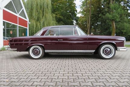 Mercedes-Benz 220 Gebrauchtwagen