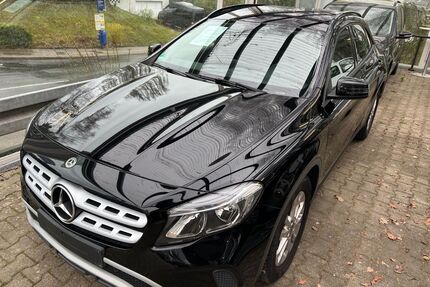 Mercedes-Benz GLA 180 Gebrauchtwagen