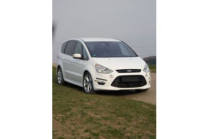 Ford S-Max Gebrauchtwagen