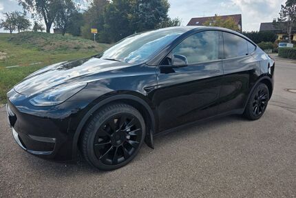 Tesla Model Y Gebrauchtwagen