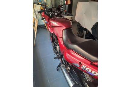 Kawasaki GPZ 500 S Gebrauchtwagen
