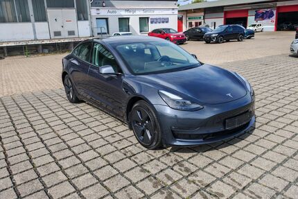 Tesla Model 3 Gebrauchtwagen