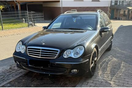 Mercedes-Benz 220 Gebrauchtwagen
