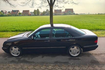 Mercedes-Benz 240 Gebrauchtwagen