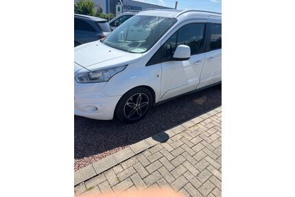 Ford Grand Tourneo Gebrauchtwagen