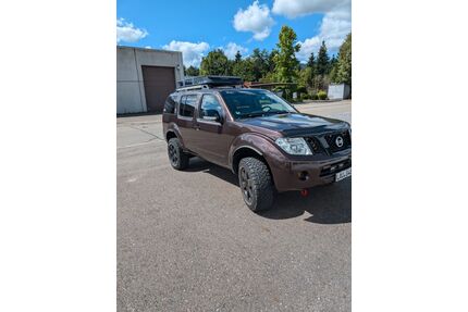 Nissan Pathfinder Gebrauchtwagen