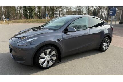 Tesla Model Y Gebrauchtwagen