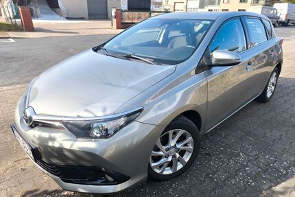 Toyota Auris Gebrauchtwagen