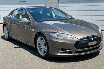 Tesla Model S Gebrauchtwagen