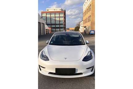 Tesla Model 3 Gebrauchtwagen