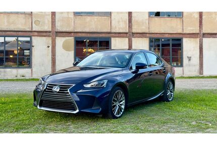Lexus IS 300 Gebrauchtwagen