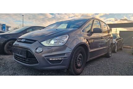 Ford S-Max Gebrauchtwagen