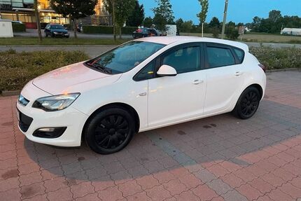 Opel Astra Gebrauchtwagen