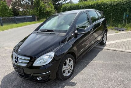 Mercedes-Benz B 180 Gebrauchtwagen