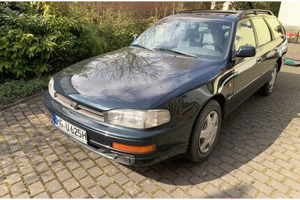 Toyota Camry Gebrauchtwagen