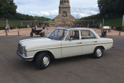 Mercedes-Benz 220 Gebrauchtwagen