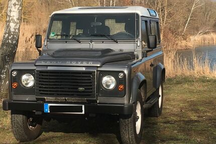 Land Rover Defender Gebrauchtwagen
