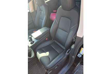 Tesla Model Y Gebrauchtwagen