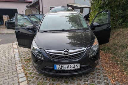 Opel Zafira Tourer Gebrauchtwagen