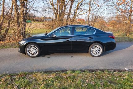 INFINITI Q50 Gebrauchtwagen