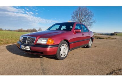 Mercedes-Benz C 180 Gebrauchtwagen