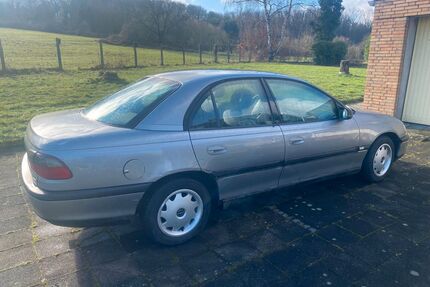 Opel Omega Gebrauchtwagen