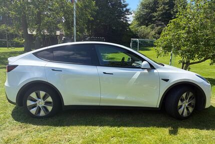 Tesla Model Y Gebrauchtwagen