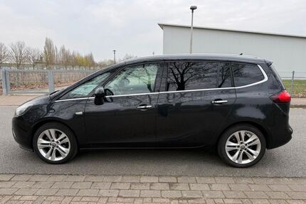 Opel Zafira Tourer Gebrauchtwagen