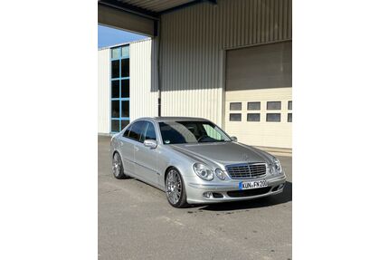 Mercedes-Benz E 200 Gebrauchtwagen