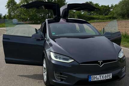 Tesla Model X Gebrauchtwagen