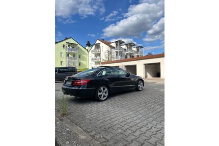 Mercedes-Benz E 300 Gebrauchtwagen