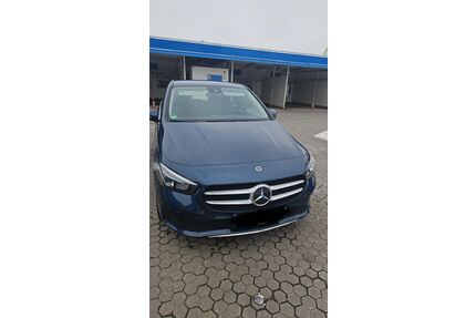 Mercedes-Benz B 180 Gebrauchtwagen