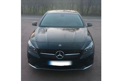Mercedes-Benz CLA 180 Shooting Brake Gebrauchtwagen