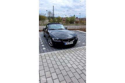 Mercedes-Benz Z4 