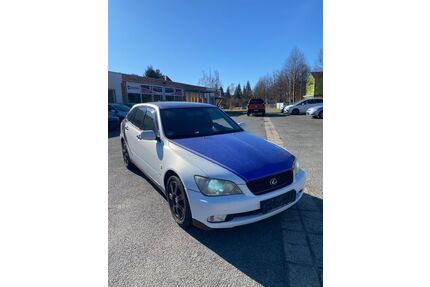 Lexus IS 200 Gebrauchtwagen