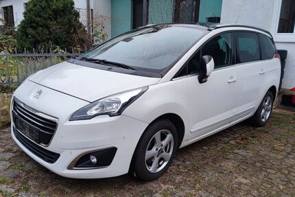 Peugeot 5008 Gebrauchtwagen