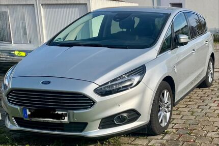 Ford S-Max Gebrauchtwagen