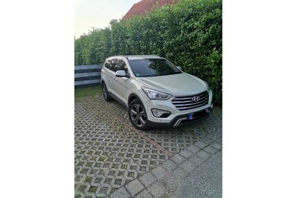 Hyundai Grand Santa Fe Gebrauchtwagen
