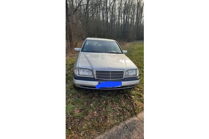 Mercedes-Benz C 180 Gebrauchtwagen