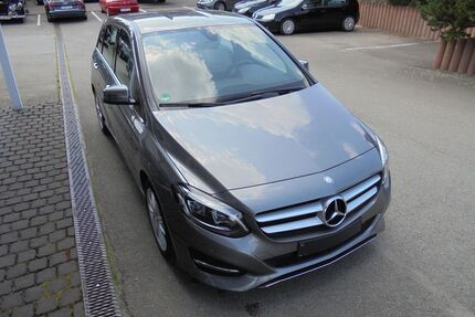 Mercedes-Benz B 220 Gebrauchtwagen