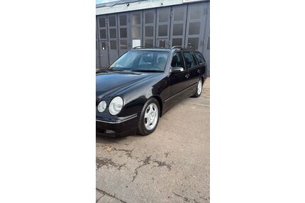 Mercedes-Benz E 320 Gebrauchtwagen