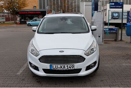 Ford S-Max Gebrauchtwagen