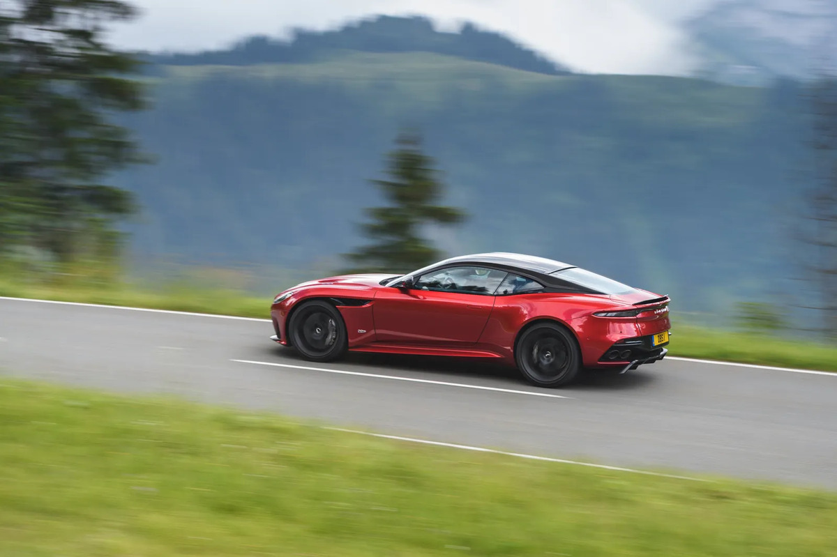 DBS Superl