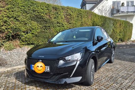 Peugeot e-208 Gebrauchtwagen