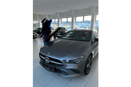 Mercedes-Benz CLA 200 Shooting Brake Gebrauchtwagen