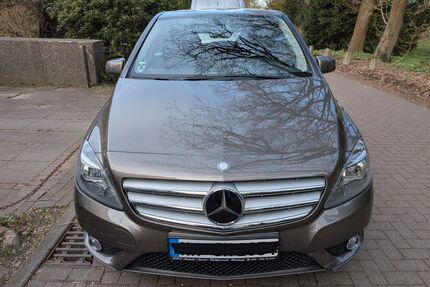 Mercedes-Benz B 180 Gebrauchtwagen
