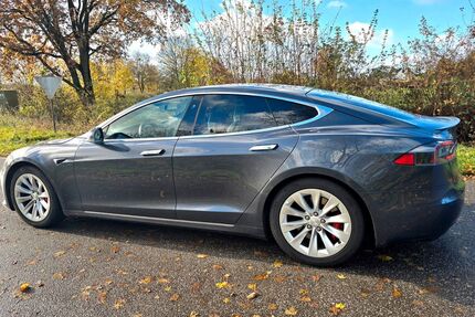 Tesla Model S Gebrauchtwagen