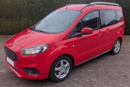 Ford Tourneo Courier Gebrauchtwagen